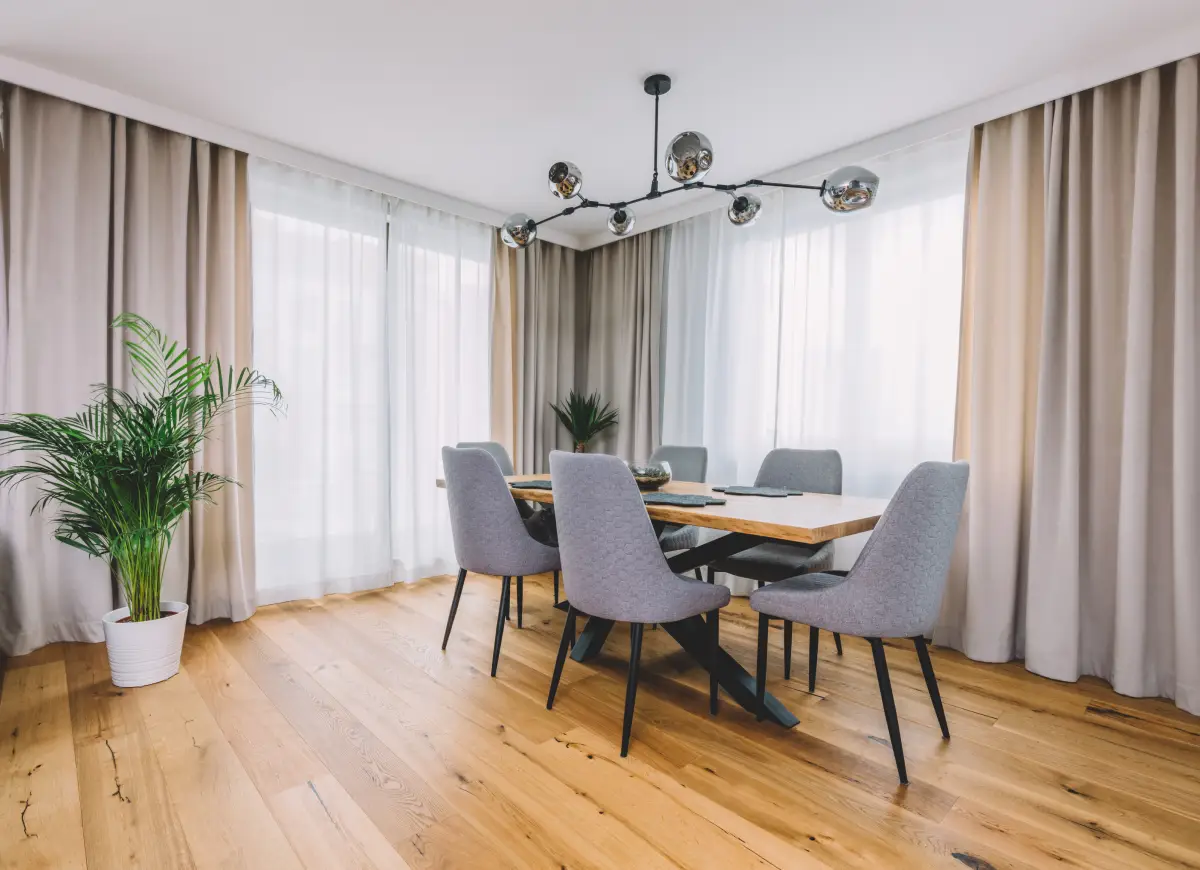 Listings That Stand Out in Chicago’s First 5 Seconds of Scrolling